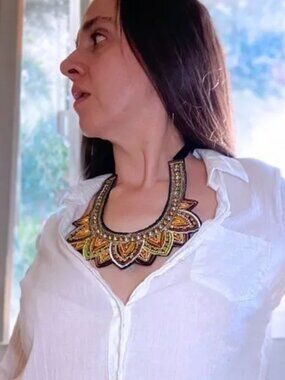 NWT Brown Sunrise Queen Huichol Statement Necklace